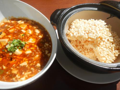 四川麻婆鍋包　山椒、唐辛子の効いたパンチのあるおこげ人気の四川麻婆あんかけ