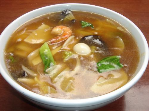 うまにそば (野菜たっぷり醤油のあんかけ麺)